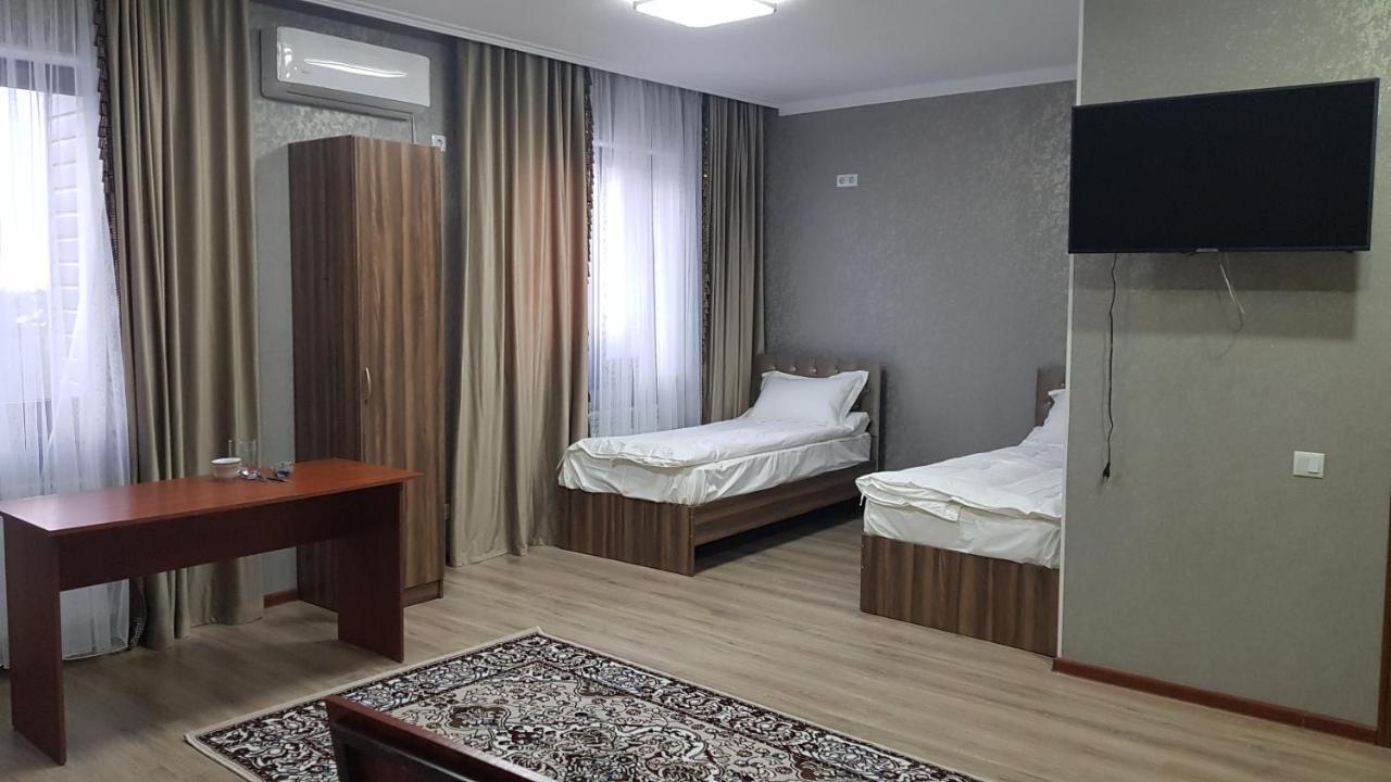 Nomad Hotel Bishkek Halal Εξωτερικό φωτογραφία