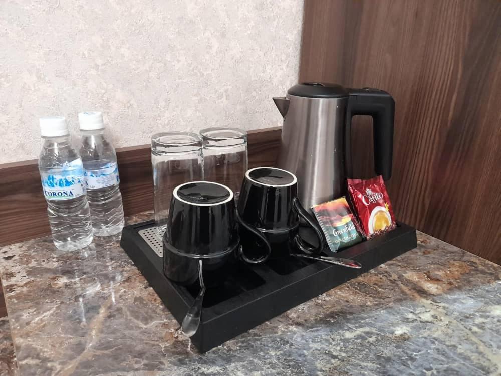 Nomad Hotel Bishkek Halal Εξωτερικό φωτογραφία