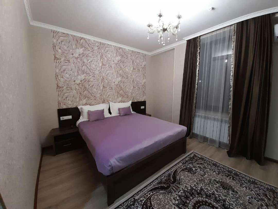 Nomad Hotel Bishkek Halal Εξωτερικό φωτογραφία